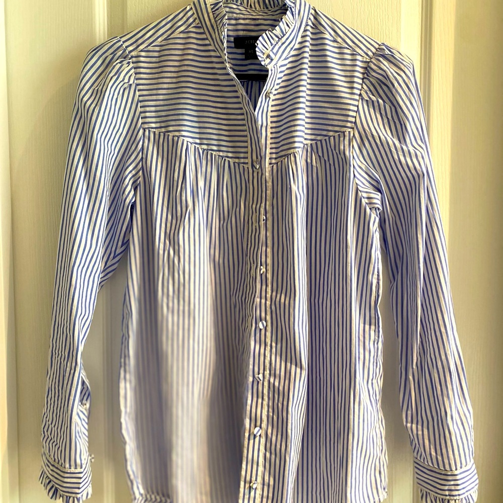 J Crew ruffled button down XS